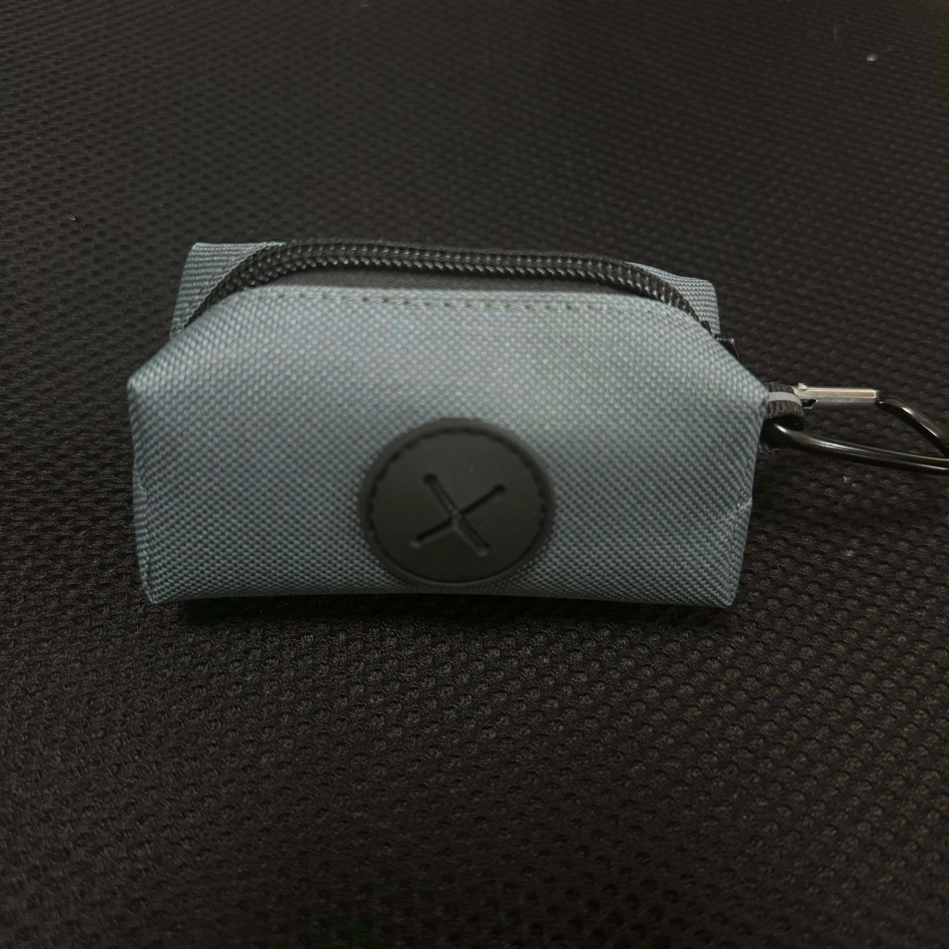 Silent Canvas Waste Bag Dispenser